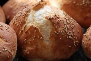 Sesambrötchen – Traditional German Sesame Roll Recipe