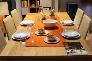 Dining with Germans: Table Manners