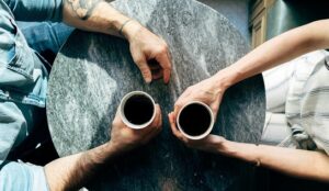 Decoding German Relationship Signals