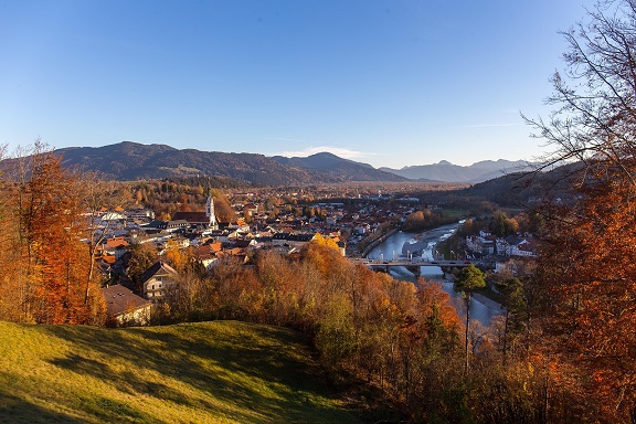 Germans Embrace Autumn in Germany